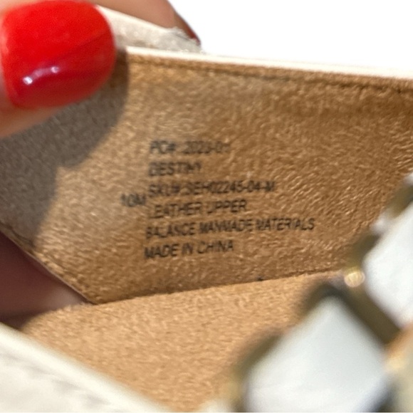 EUC - Halsa Destiny Sandals - White Size 10 - Picture 7 of 7